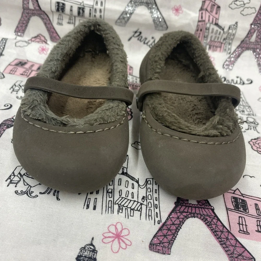 Crocs Fur Lined Mary Janes Sandals Shoes Girls Size 6 7 Toddler